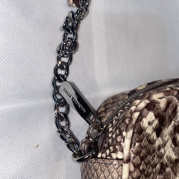 Michael Kors Python Print Cross Body Bag with Adjustable belt. New Never Used. - Picture 10 of 15